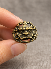 Load image into Gallery viewer, Tibetan Snow Lion Ring | A Symbol of Steady Courage